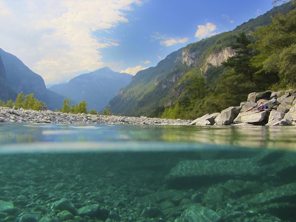 Хостел Baracca Backpacker Aurigeno Екстер'єр фото